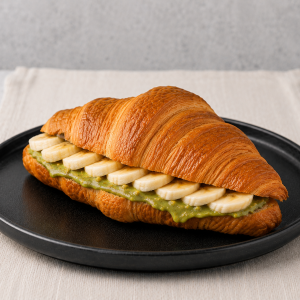 four-floor-pizza-pistachio-banana-croissant
