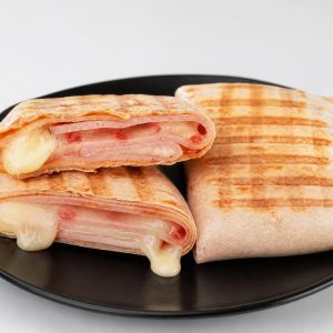 four-floor-pizza-chicken-wrap